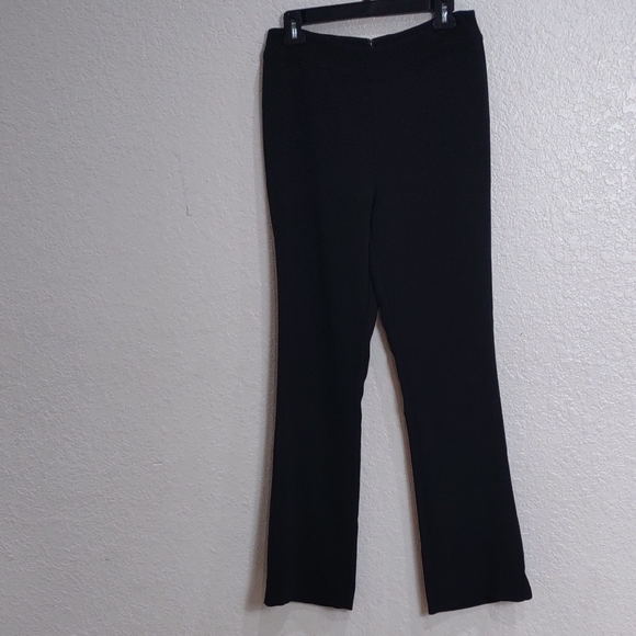 MARIE OLIVER Classic Black Pants - Picture 7 of 17